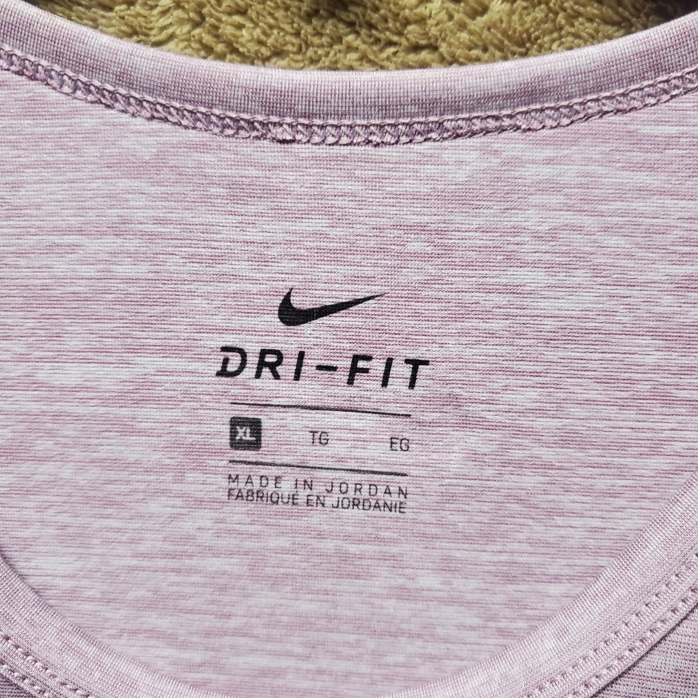 Nike Dri-Fit Tank top - Picture 2 of 3